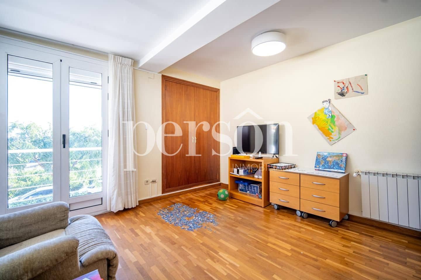 7 makuuhuone Huvila myytävänä paikassa Puig mukana uima-altaan 
autotalli - 1 200 000 € (Ref: 9207163)