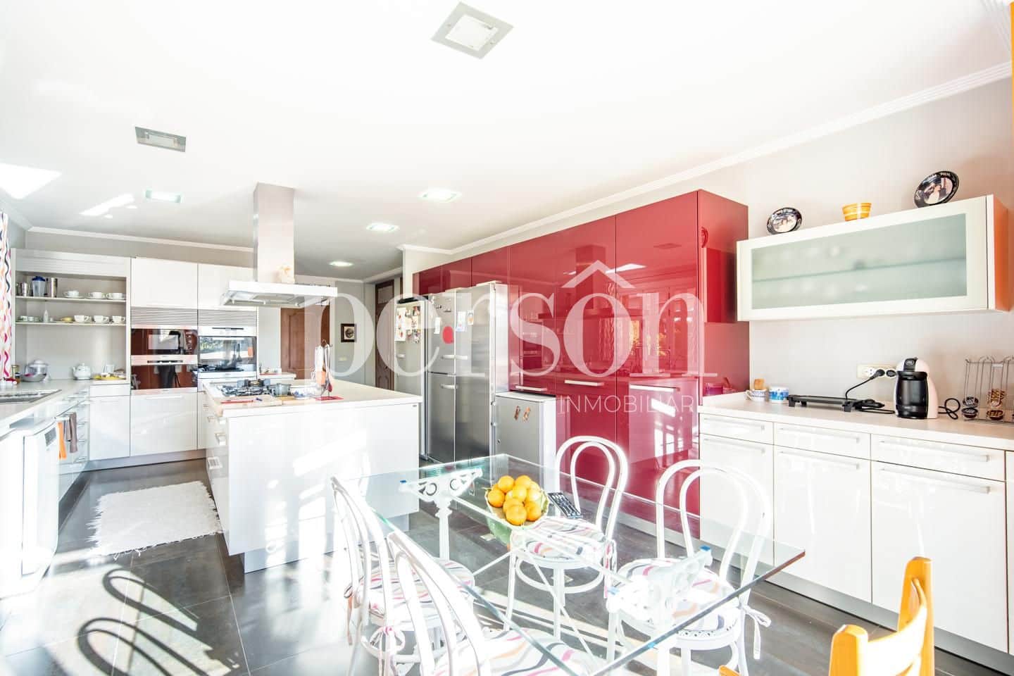 7 makuuhuone Huvila myytävänä paikassa Puig mukana uima-altaan 
autotalli - 1 200 000 € (Ref: 9207163)