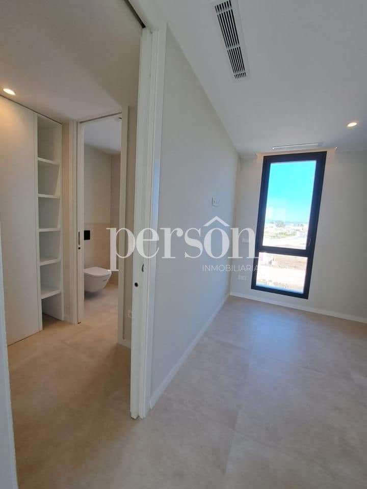 5 sovrum Villa till salu i Oliva med pool garage - 950 000 € (Ref: 9258112)