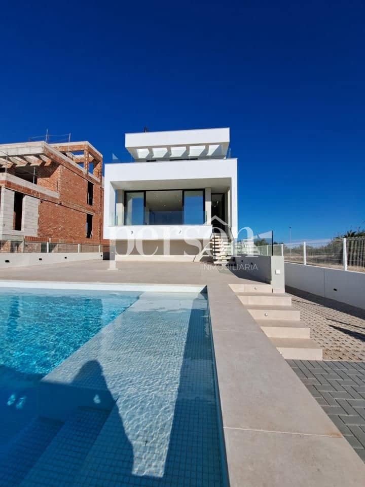 5 sovrum Villa till salu i Oliva med pool garage - 950 000 € (Ref: 9258112)