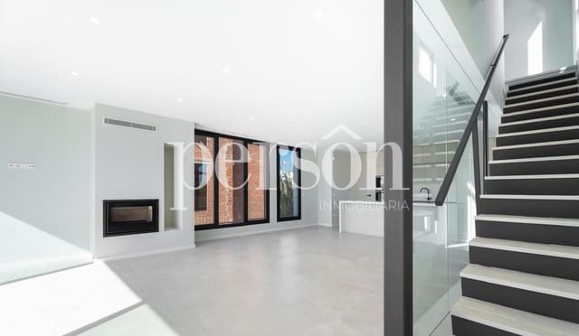 5 sovrum Villa till salu i Oliva Playa, Oliva med pool garage - 950 000 € (Ref: 9258112)