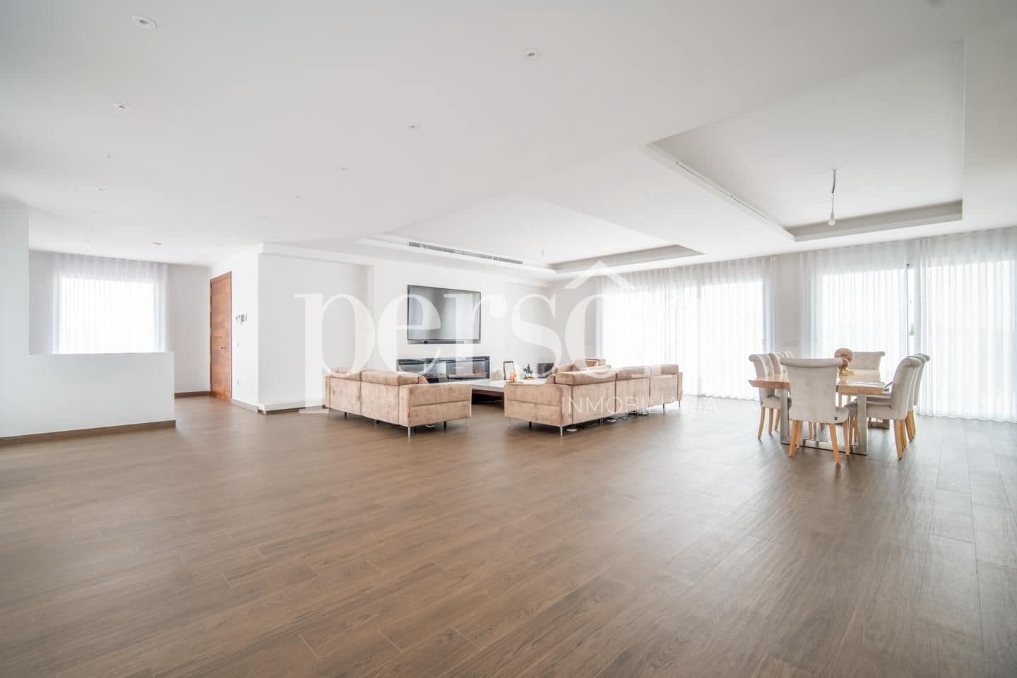 4 soveværelse Villa til salg i Vila-real med swimmingpool - € 1.150.000 (Ref: 9267695)