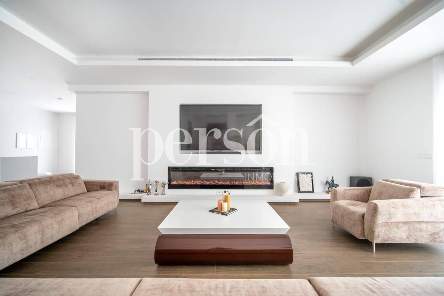 4 soveværelse Villa til salg i Vila-real med swimmingpool - € 1.150.000 (Ref: 9267695)