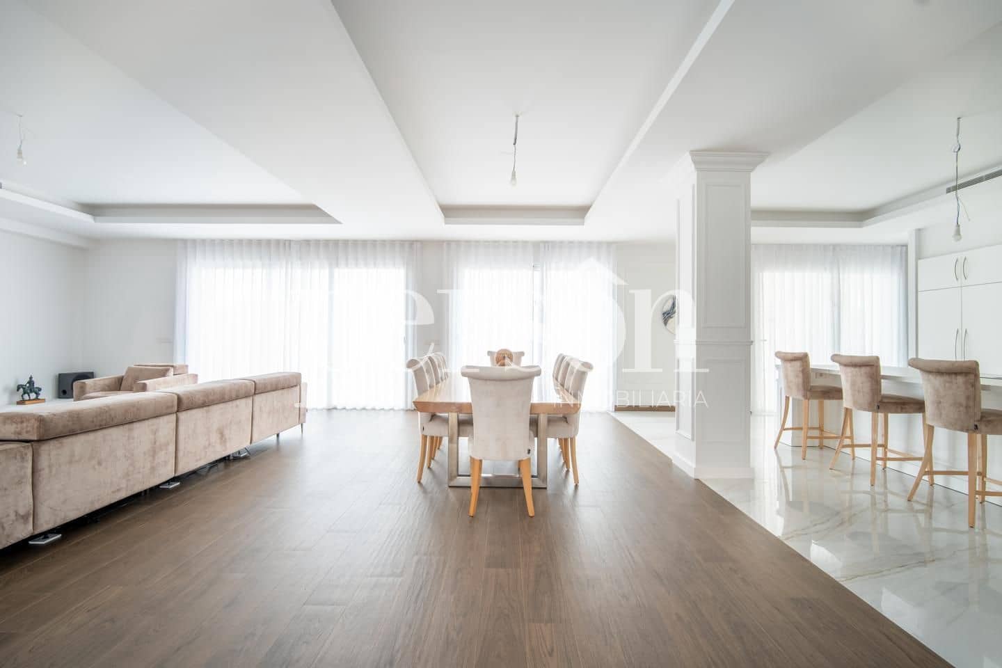 4 soveværelse Villa til salg i Vila-real med swimmingpool - € 1.150.000 (Ref: 9267695)