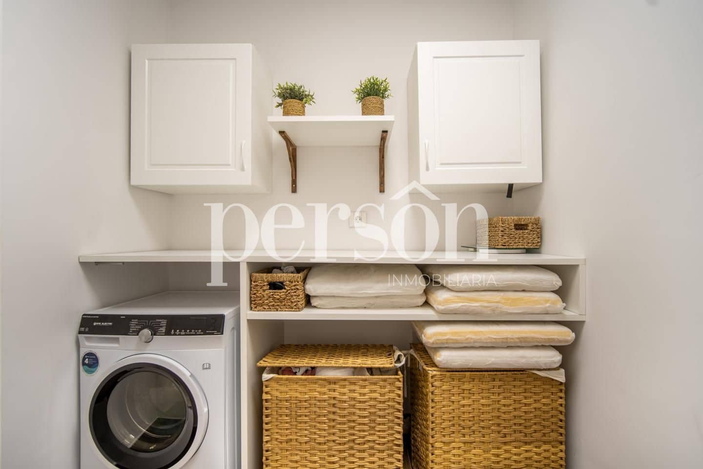 4 soveværelse Villa til salg i Vila-real med swimmingpool - € 1.150.000 (Ref: 9267695)