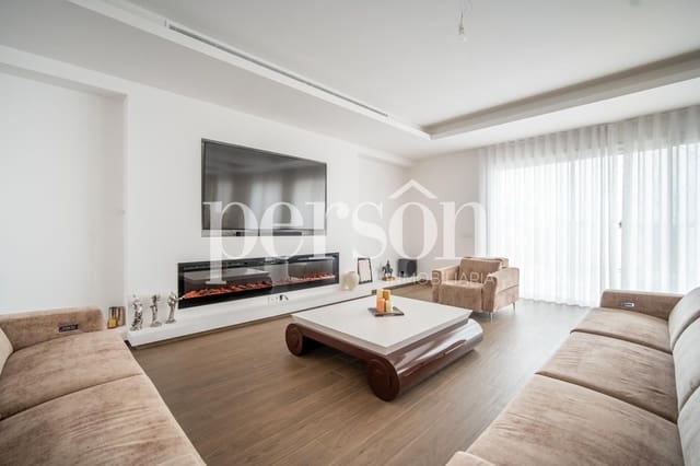 4 soveværelse Villa til salg i Vila-real med swimmingpool - € 1.150.000 (Ref: 9267695)