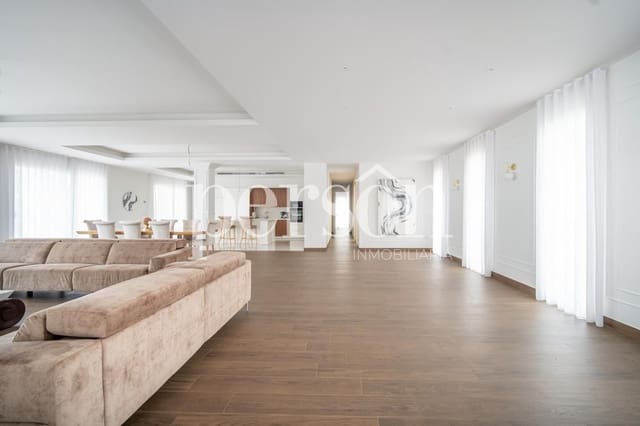 Chalet de 4 habitaciones en Vila-real en venta con piscina - 1.150.000 € (Ref: 9267695)