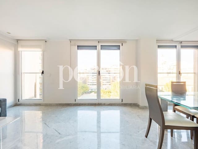 Piso de 3 habitaciones en La Roqueta, València ciudad en venta con garaje - 820.000 € (Ref: 9297879)