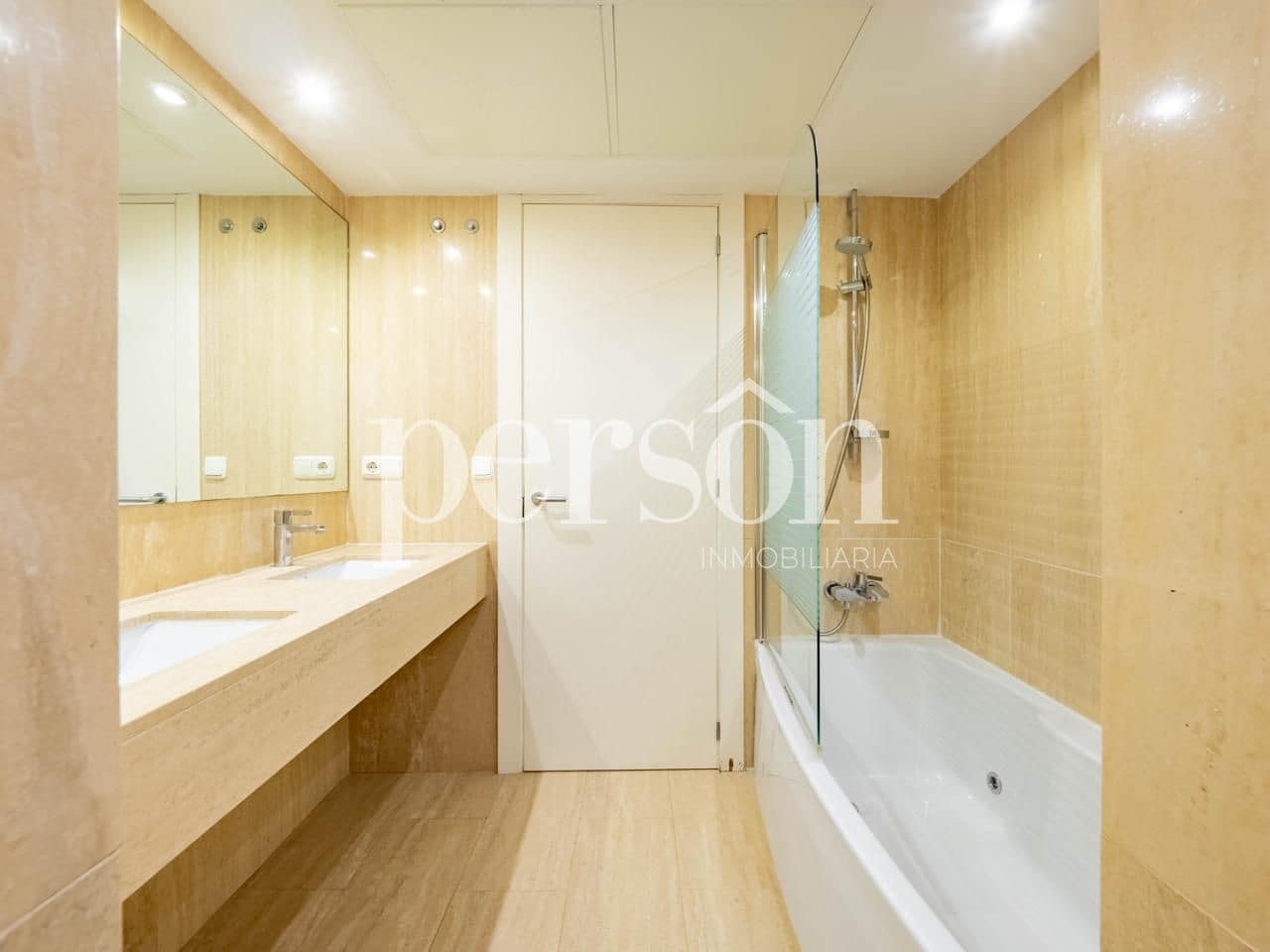 3 soverom Leilighet til salgs i Valencia by med garasje - € 820 000 (Ref: 9297879)