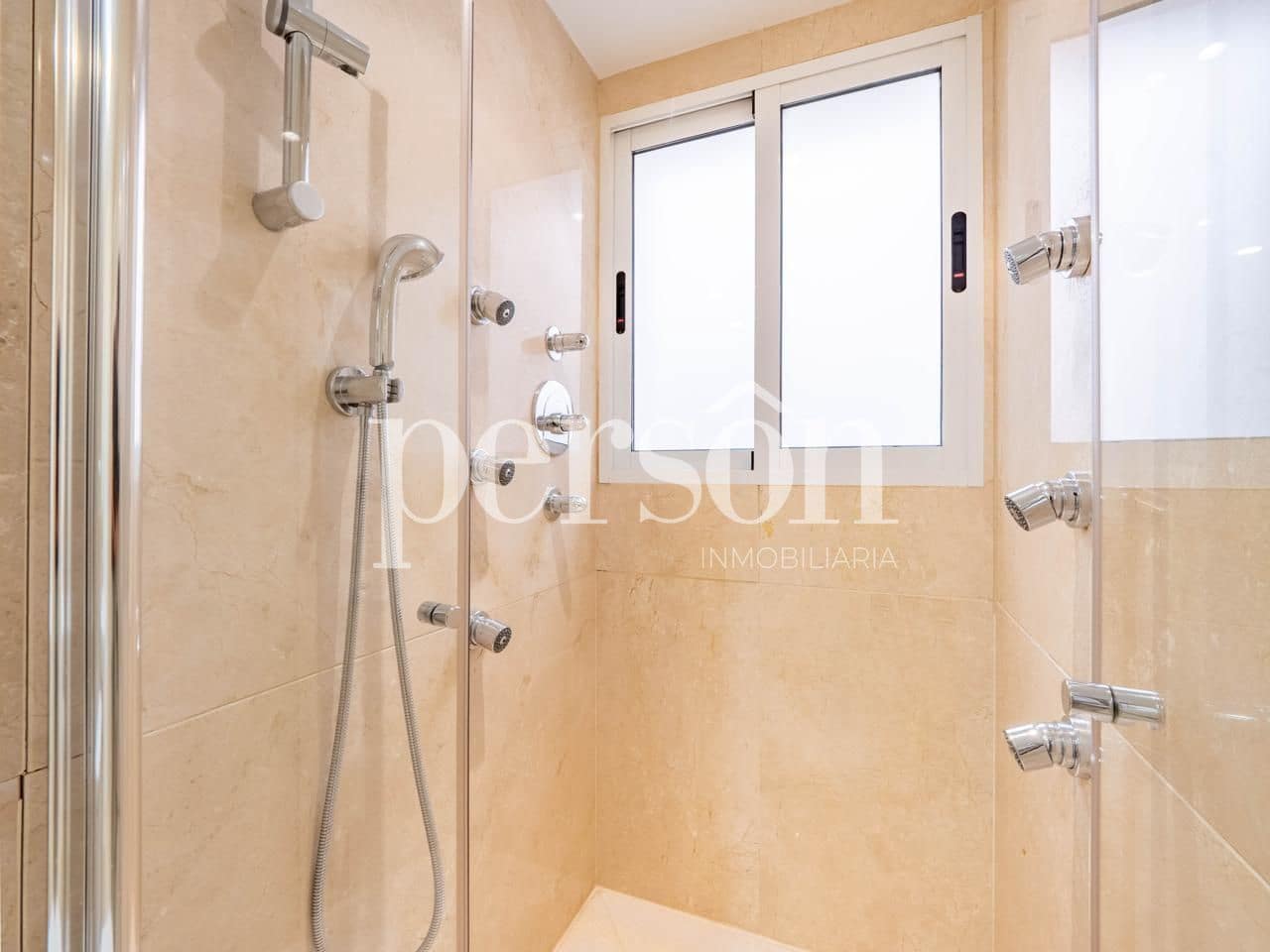 3 soverom Leilighet til salgs i Valencia by med garasje - € 820 000 (Ref: 9297879)