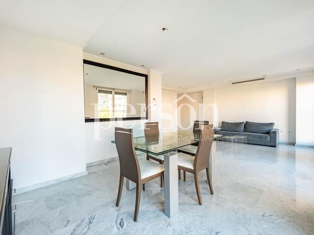 Piso de 3 habitaciones en La Roqueta, València ciudad en venta con garaje - 820.000 € (Ref: 9297879)