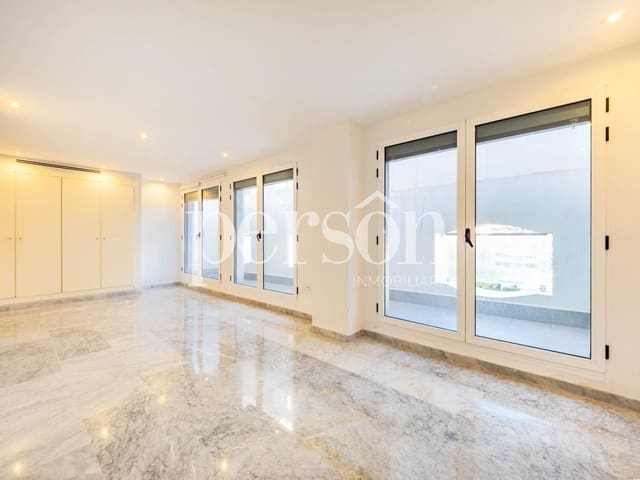 Piso de 3 habitaciones en La Roqueta, València ciudad en venta con garaje - 820.000 € (Ref: 9297879)