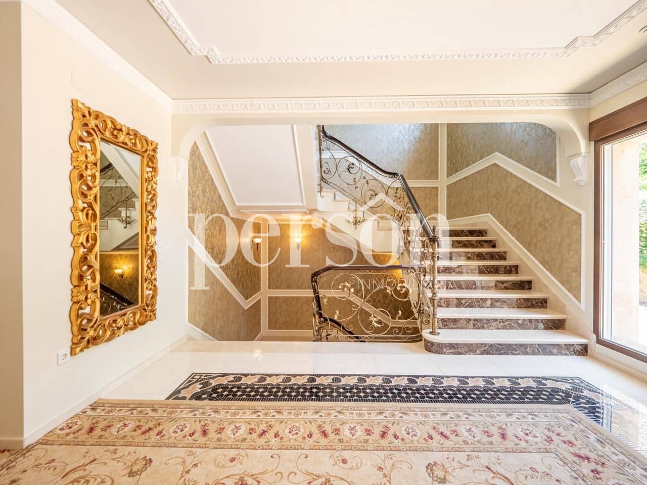 8 bedroom Villa for sale in Rocafort with pool garage - € 5,000,000 (Ref: 9311313)