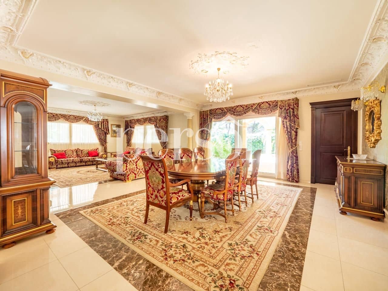 8 bedroom Villa for sale in Rocafort with pool garage - € 5,000,000 (Ref: 9311313)