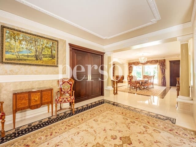 8 bedroom Villa for sale in Rocafort with pool garage - € 5,000,000 (Ref: 9311313)