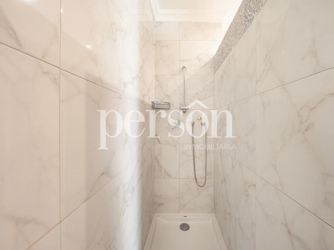 8 bedroom Villa for sale in Rocafort with pool garage - € 5,000,000 (Ref: 9311313)