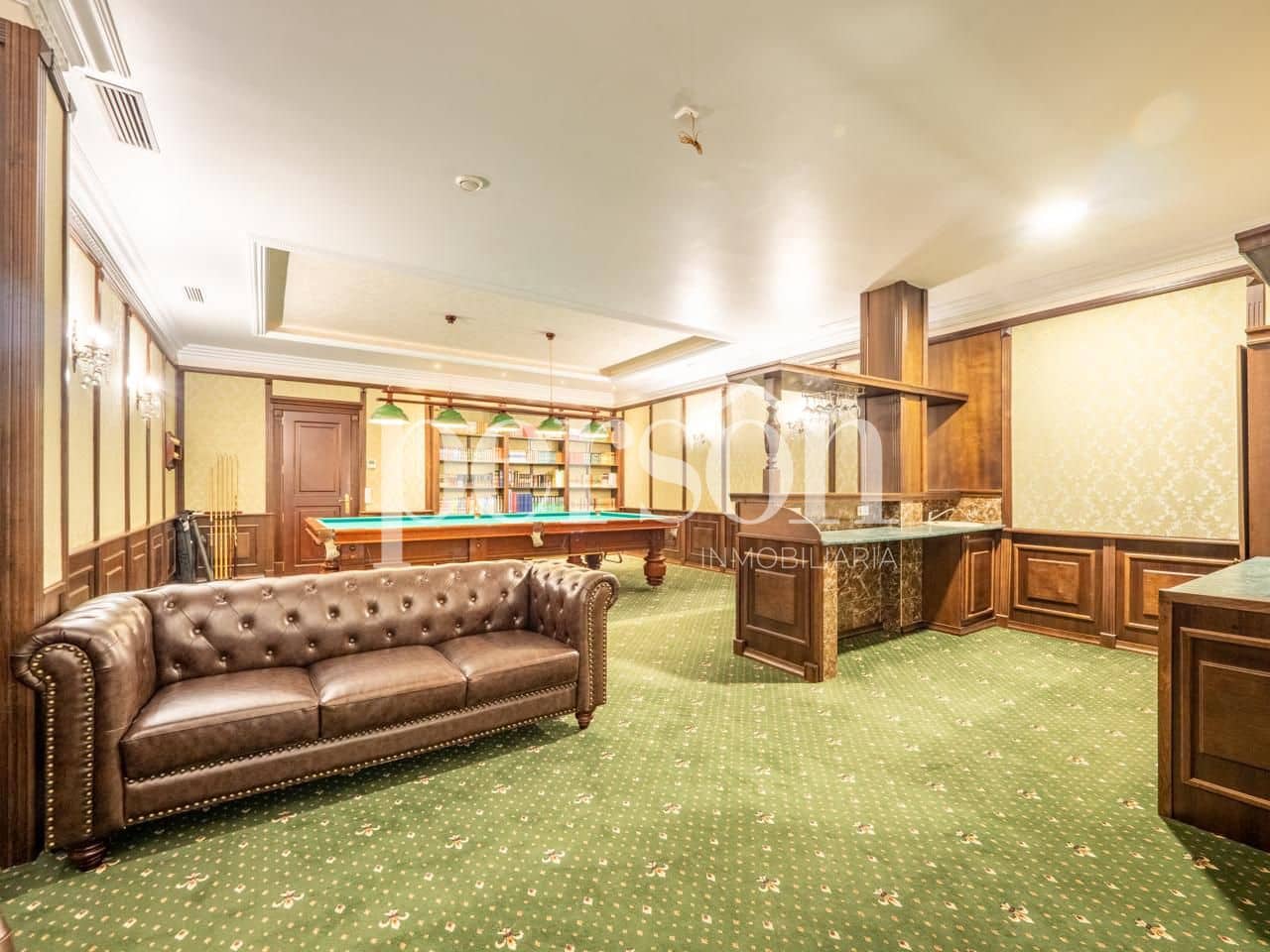 8 bedroom Villa for sale in Rocafort with pool garage - € 5,000,000 (Ref: 9311313)