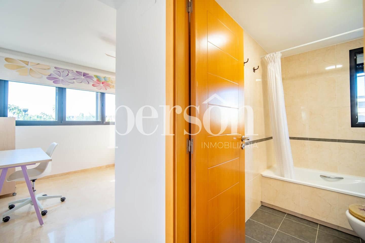 3 bedroom Flat for sale in Puig with pool garage - € 299,000 (Ref: 9319692)