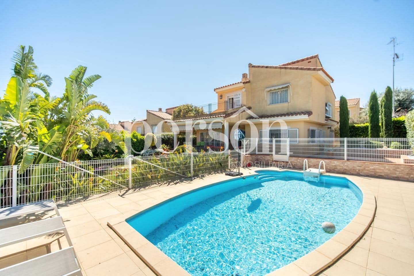 4 bedroom Villa for sale in Pucol with pool - € 750,000 (Ref: 9325259)