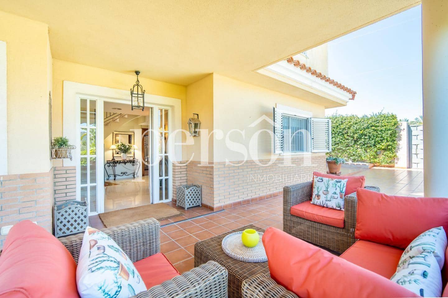 4 bedroom Villa for sale in Pucol with pool - € 750,000 (Ref: 9325259)