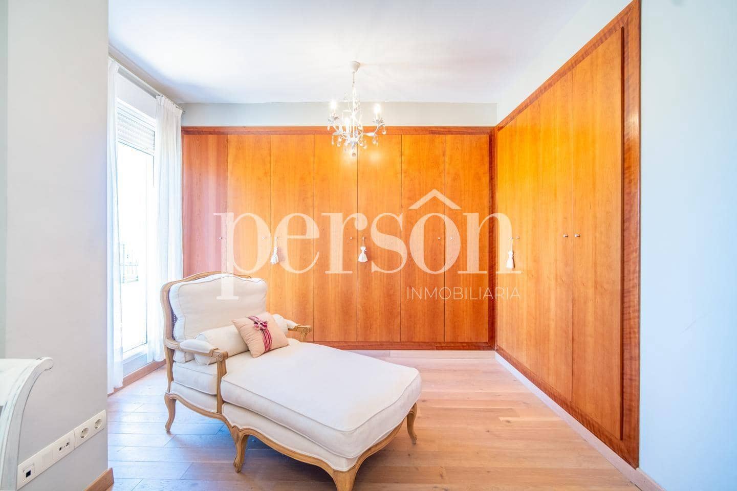 4 bedroom Villa for sale in Pucol with pool - € 750,000 (Ref: 9325259)