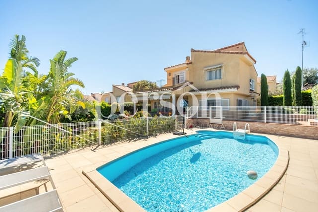 4 bedroom Villa for sale in Puçol with pool - € 750,000 (Ref: 9325259)