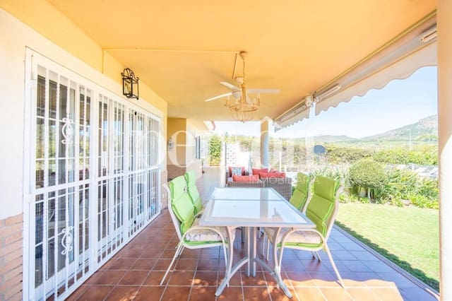 4 bedroom Villa for sale in Puçol with pool - € 750,000 (Ref: 9325259)