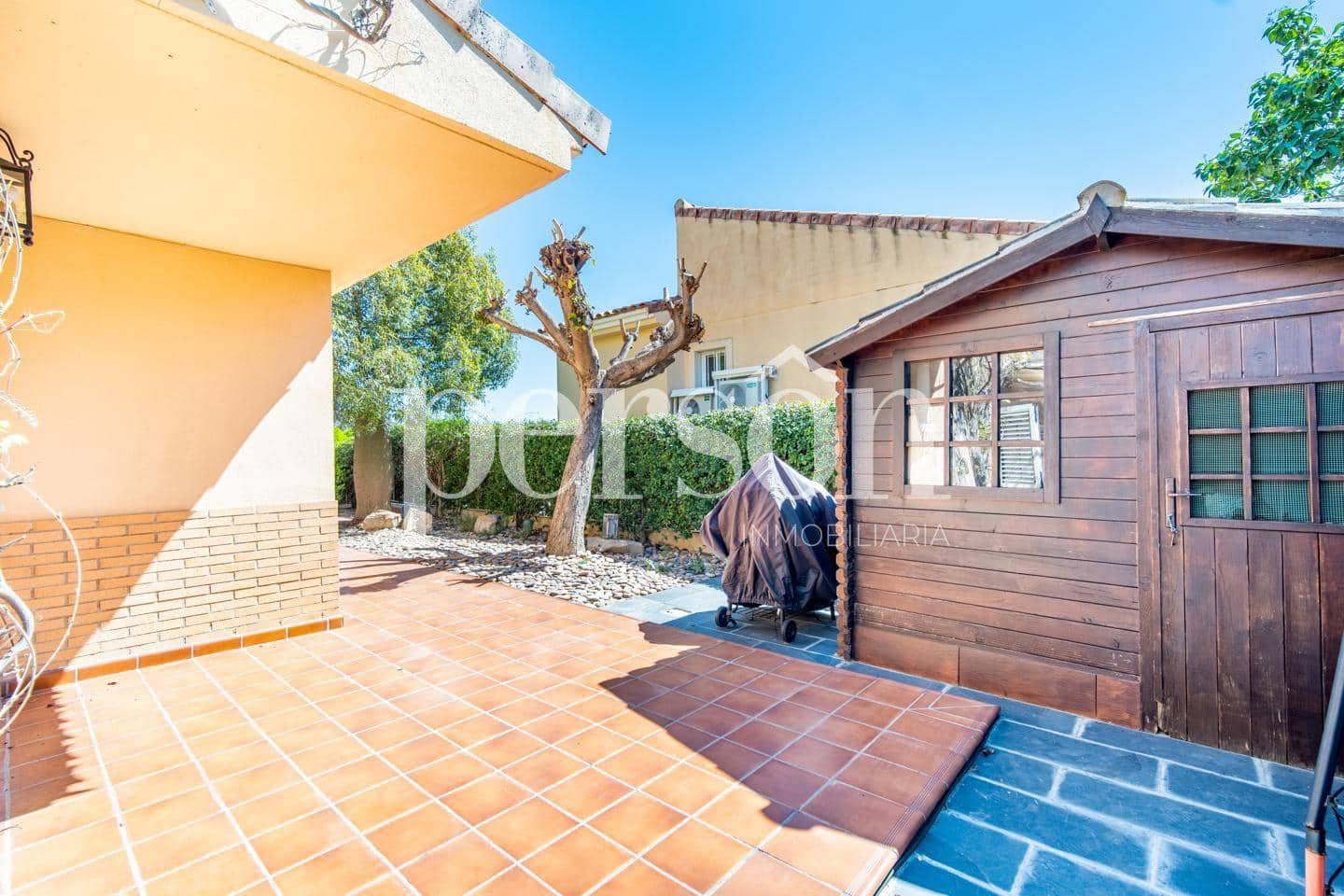 4 bedroom Villa for sale in Pucol with pool - € 750,000 (Ref: 9325259)