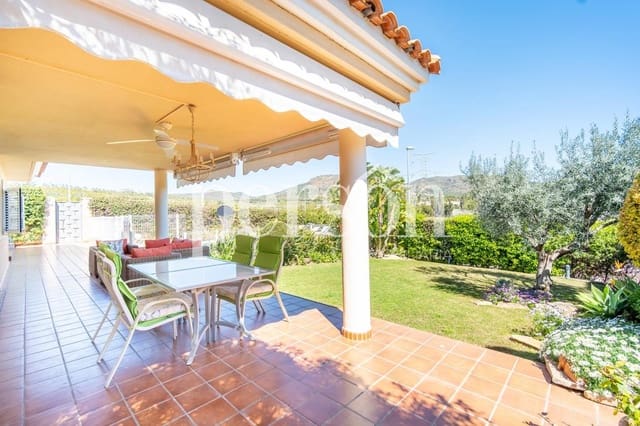 4 bedroom Villa for sale in Puçol with pool - € 750,000 (Ref: 9325259)