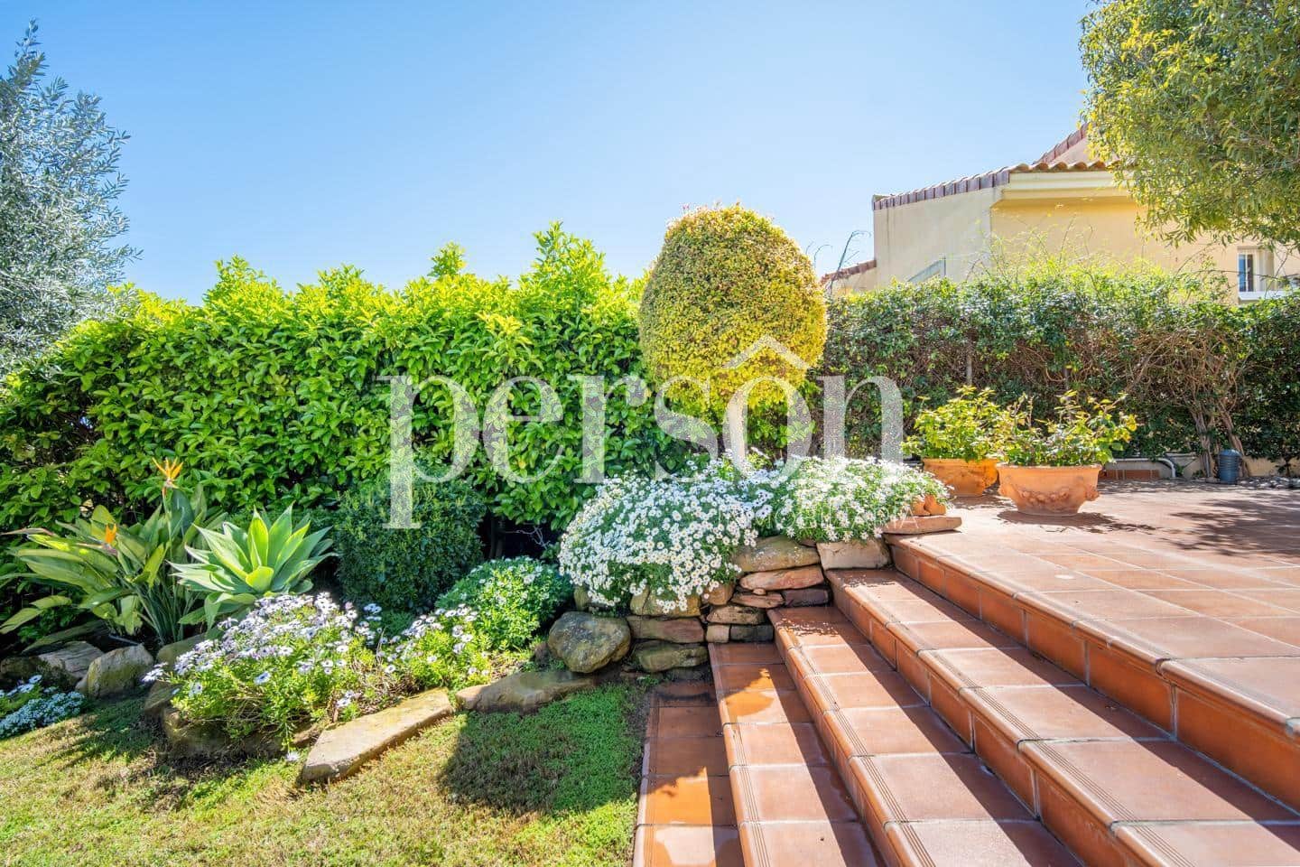 4 bedroom Villa for sale in Pucol with pool - € 750,000 (Ref: 9325259)