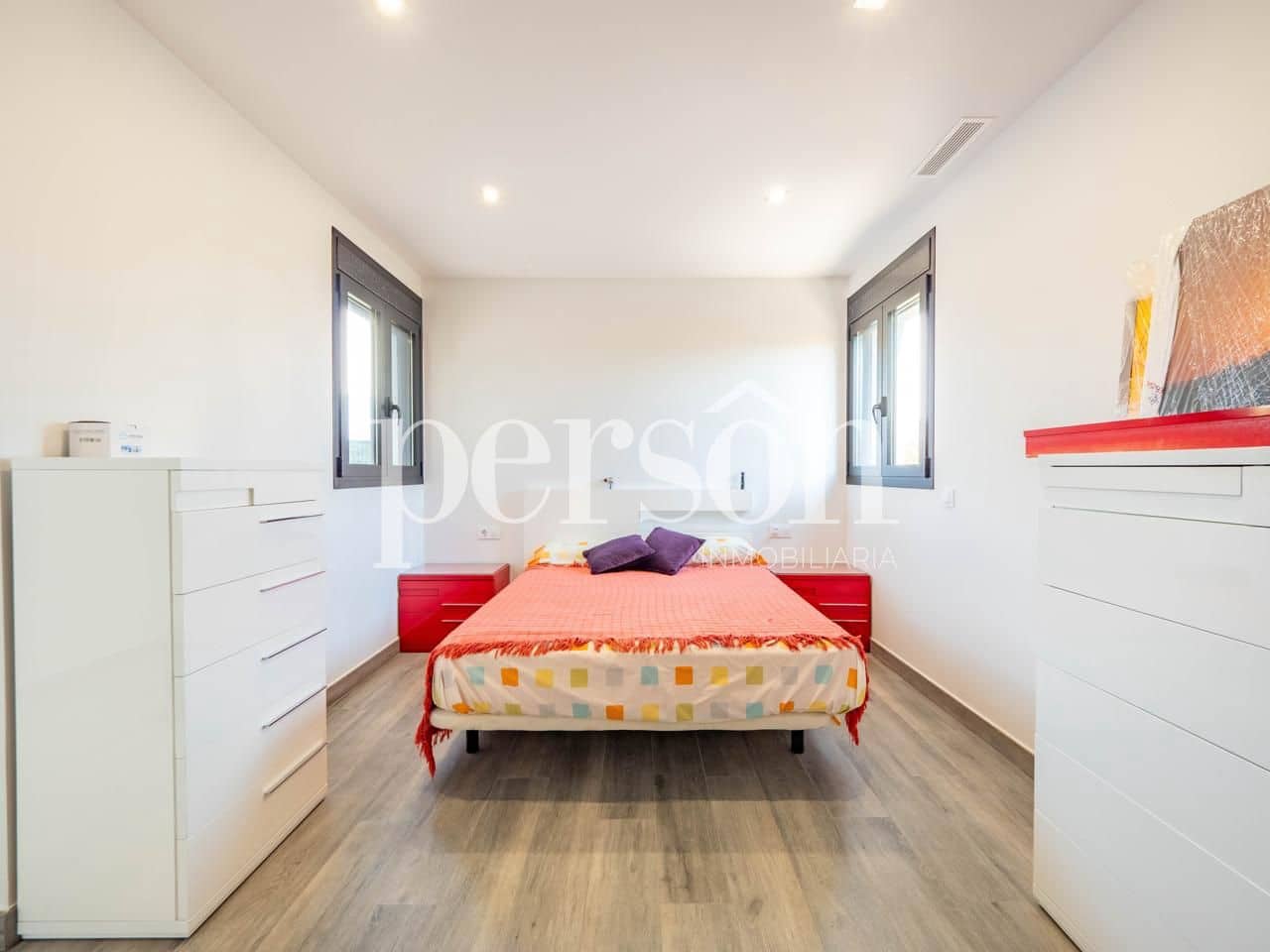 4 makuuhuone Huvila myytävänä paikassa Torrent mukana uima-altaan - 990 000 € (Ref: 9373835)