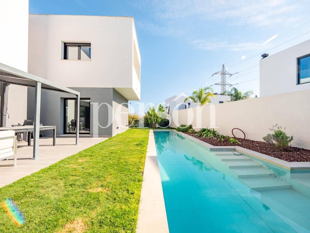 4 makuuhuone Huvila myytävänä paikassa Torrent mukana uima-altaan - 990 000 € (Ref: 9373835)