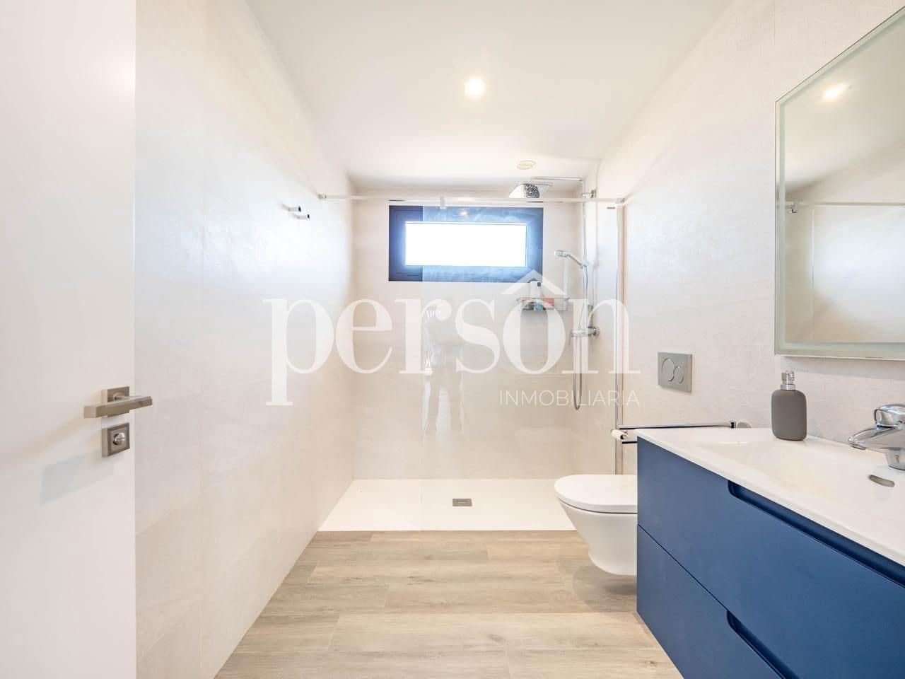 4 makuuhuone Huvila myytävänä paikassa Torrent mukana uima-altaan - 990 000 € (Ref: 9373835)