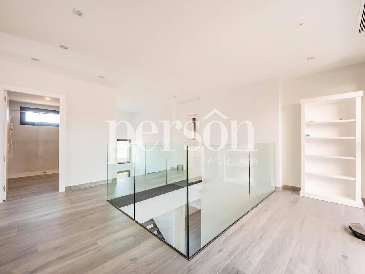 4 makuuhuone Huvila myytävänä paikassa Torrent mukana uima-altaan - 990 000 € (Ref: 9373835)