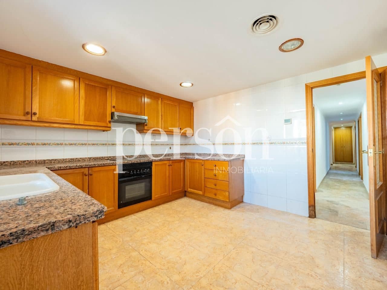 4 bedroom Flat for sale in Sueca - € 170,000 (Ref: 9400036)