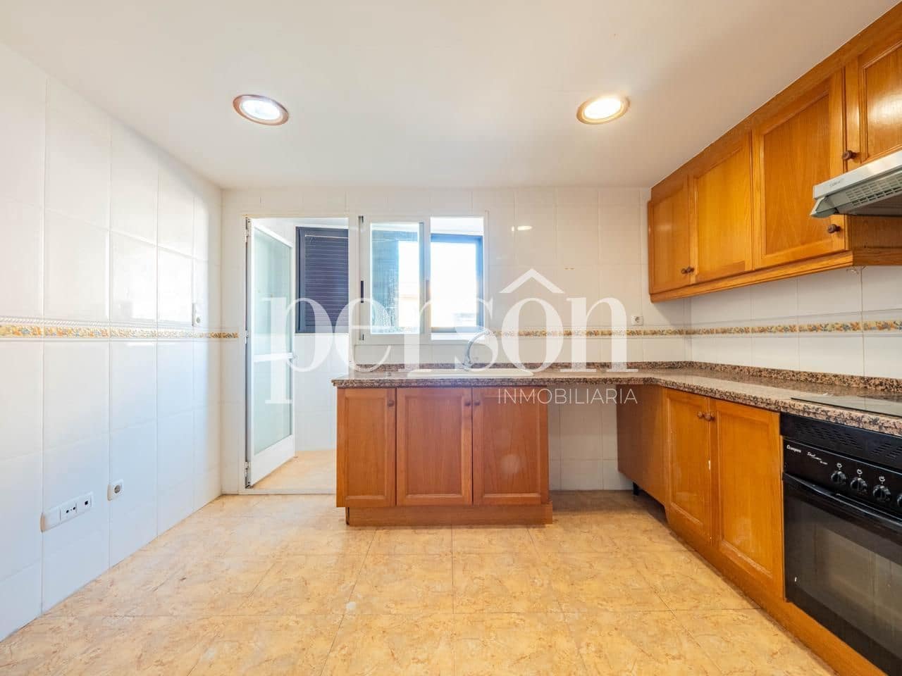 4 bedroom Flat for sale in Sueca - € 170,000 (Ref: 9400036)