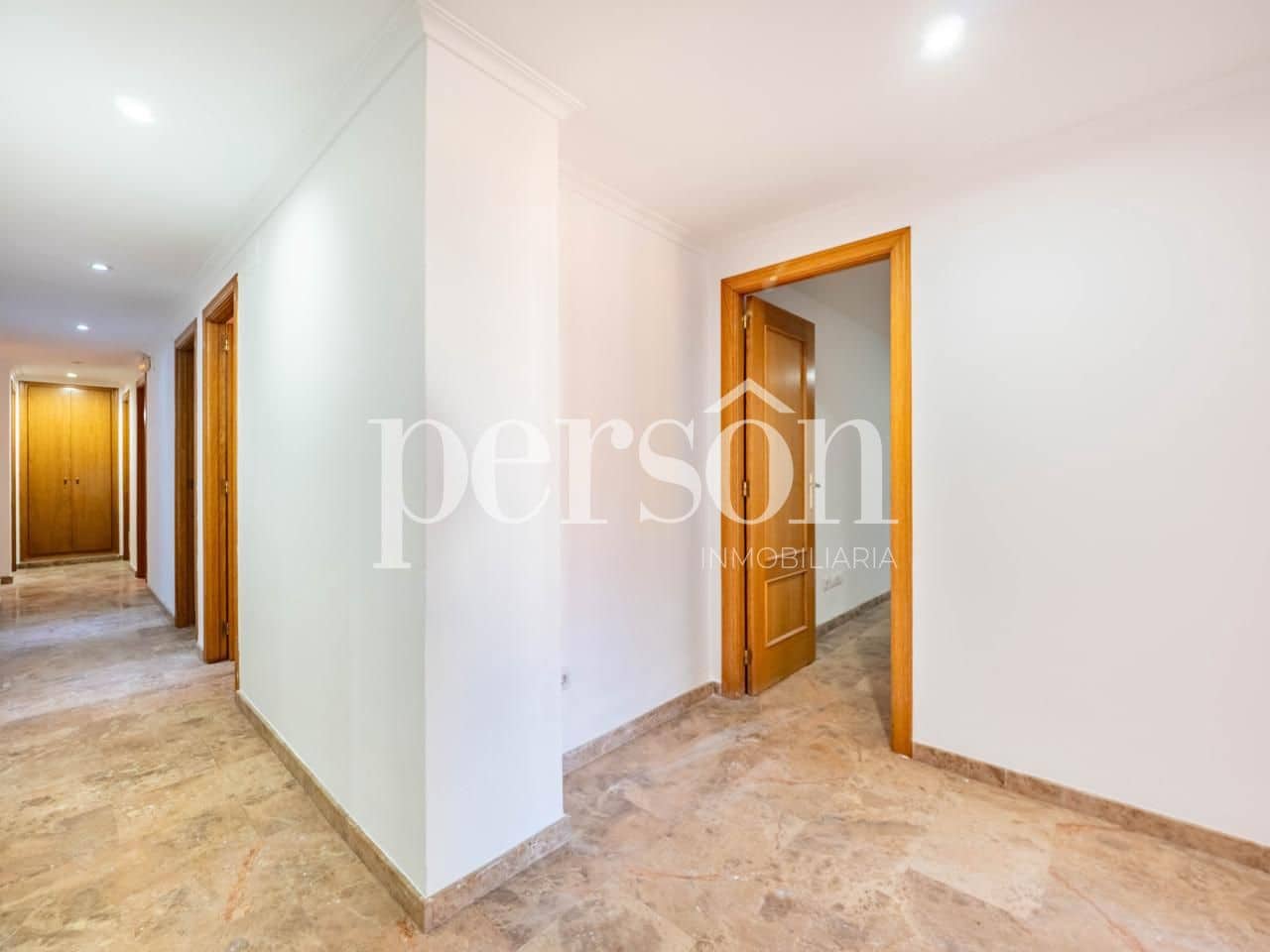 4 bedroom Flat for sale in Sueca - € 170,000 (Ref: 9400036)