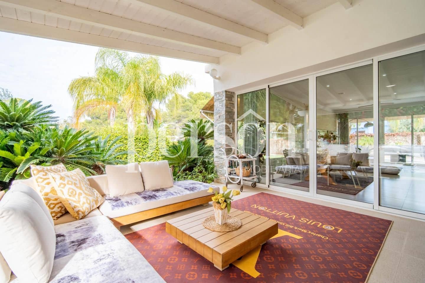 Chalet de 4 habitaciones en Paterna en venta con piscina garaje - 1.750.000 € (Ref: 9467626)