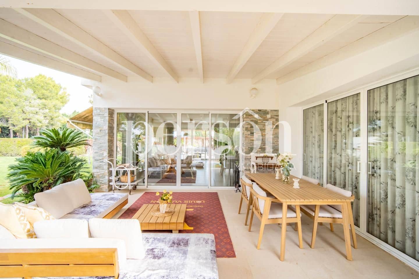 Chalet de 4 habitaciones en Paterna en venta con piscina garaje - 1.750.000 € (Ref: 9467626)