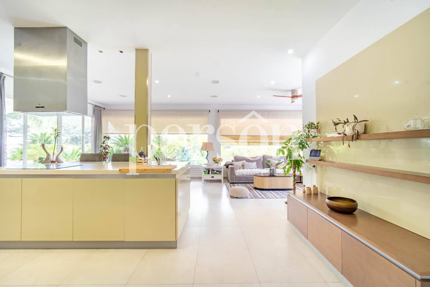 Chalet de 4 habitaciones en Paterna en venta con piscina garaje - 1.750.000 € (Ref: 9467626)