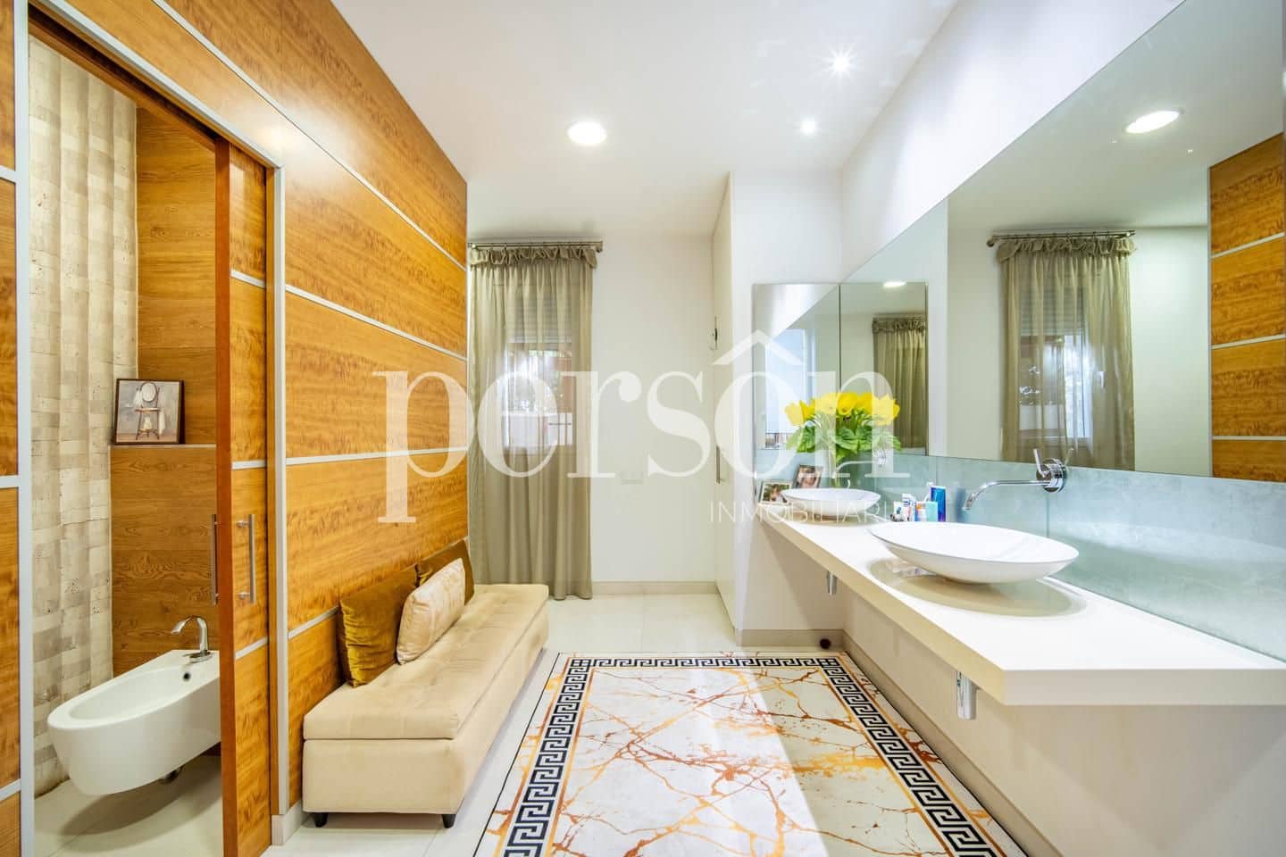 Chalet de 4 habitaciones en Paterna en venta con piscina garaje - 1.750.000 € (Ref: 9467626)