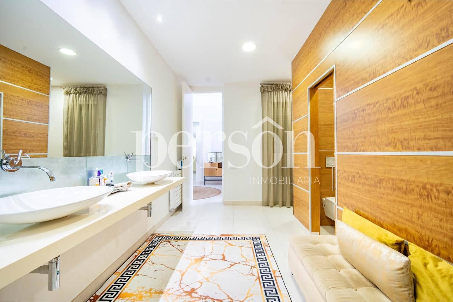 Chalet de 4 habitaciones en Paterna en venta con piscina garaje - 1.750.000 € (Ref: 9467626)