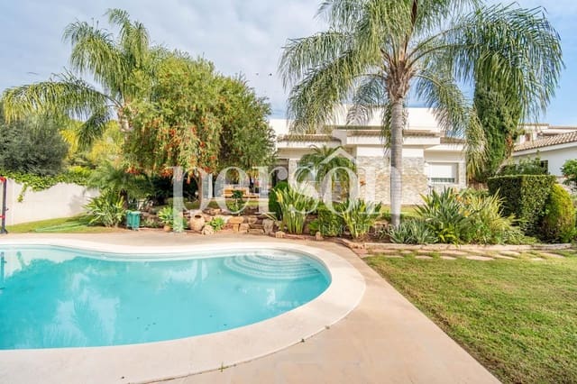 4 makuuhuone Huvila myytävänä paikassa Casas Verdes, Paterna mukana uima-altaan 
autotalli - 1 750 000 € (Ref: 9467626)