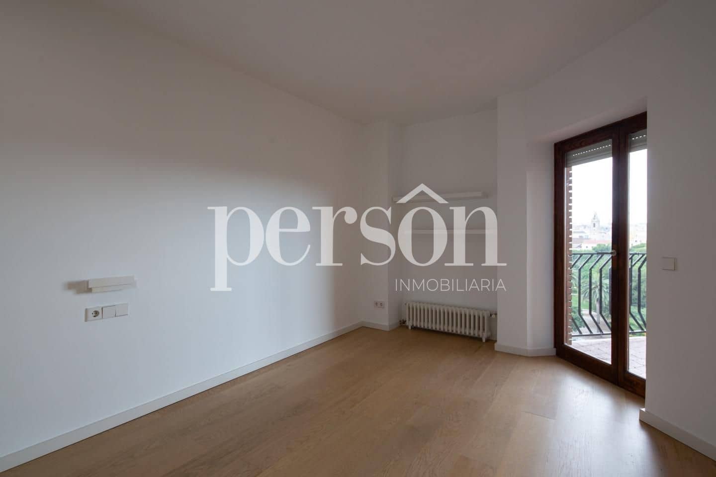 4 quarto Apartamento para venda em Valencia cidade com garagem - 1 300 000 € (Ref: 9583156)