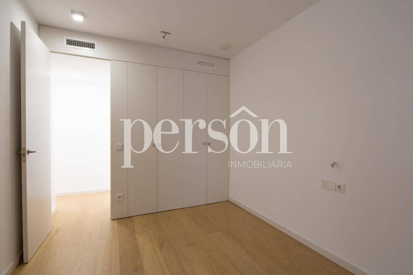 4 quarto Apartamento para venda em Valencia cidade com garagem - 1 300 000 € (Ref: 9583156)