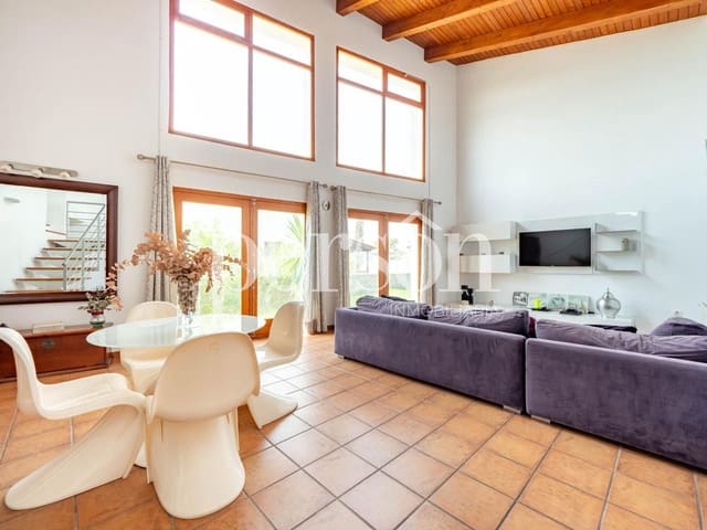 4 camera da letto Villa in vendita in Serra con piscina - 580.000 € (Rif: 9596523)