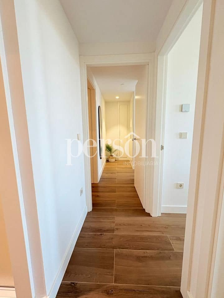 3 sovrum Lägenhet till salu i Valencia stad med pool garage - 760 000 € (Ref: 9611884)