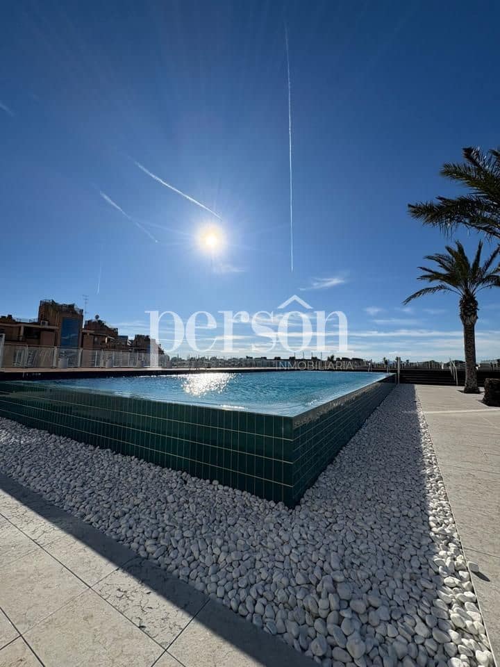 3 sovrum Lägenhet till salu i Valencia stad med pool garage - 760 000 € (Ref: 9611884)