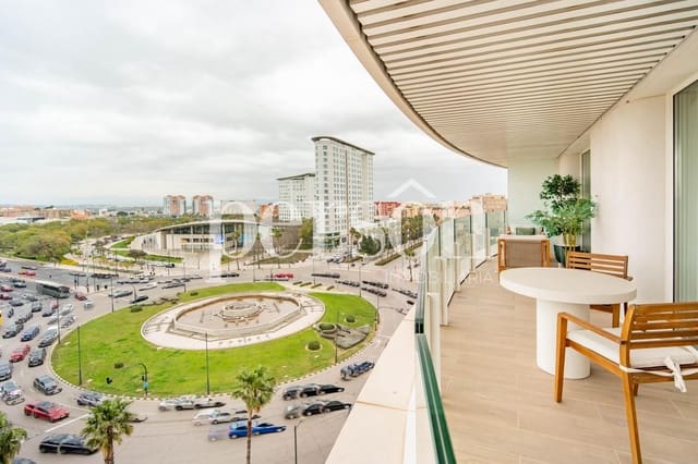 Piso de 3 habitaciones en Sant Pau, València ciudad en venta con piscina garaje - 730.000 € (Ref: 9611884)