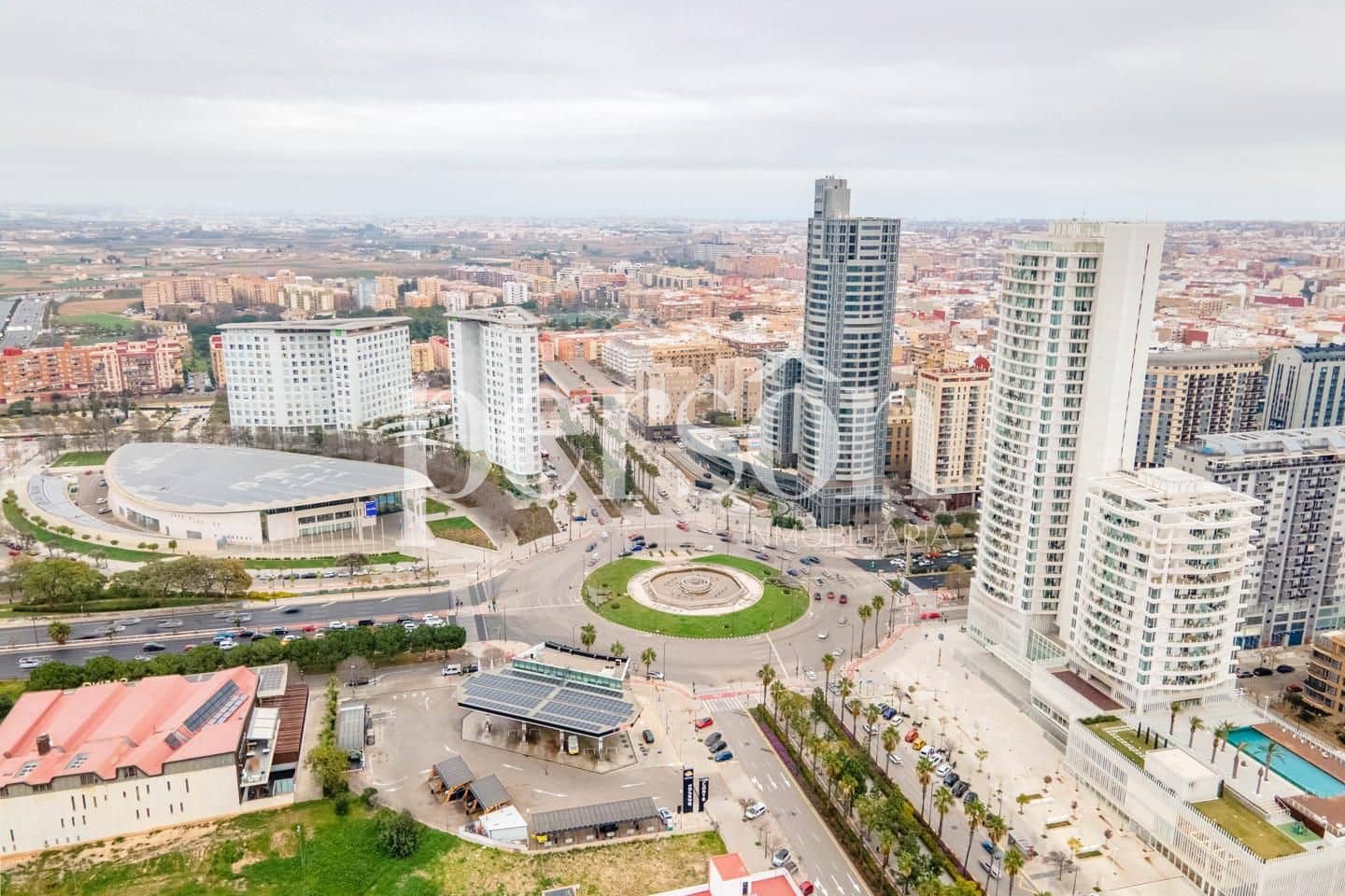 3 bedroom Flat for sale in Valencia city with pool garage - € 730,000 (Ref: 9611884)